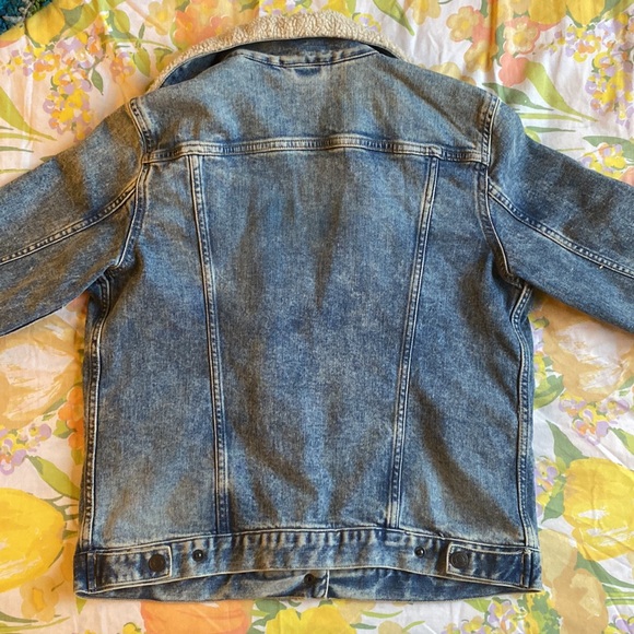 GAP Sherpa Denim Jacket - Picture 6 of 8